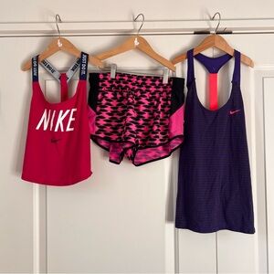 Mix and match Nike set.